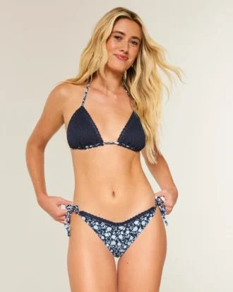 Bas de bikini audacieux avec bordure style crochet et liens sur les côtés