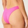 Bas de bikini Cheekiest à taille en V et jambes hautes côtelées