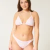 Bas de bikini effronté à jambes hautes et style crochet