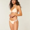 Bas de bikini effronté à nouer sur les côtés