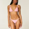 Bas de bikini smocké à coupe haute et échancrée
