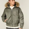 Blouson bomber zippé avec bordure en fausse fourrure Blouson bomber zippé avec bordure en fausse fourrure