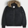 Blouson bomber zippé avec bordure en fausse fourrure Blouson bomber zippé avec bordure en fausse fourrure