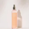 Brume pour cheveux et corps à la noix de coco et à l’ananas Brume pour cheveux et corps à la noix de coco et à l’ananas