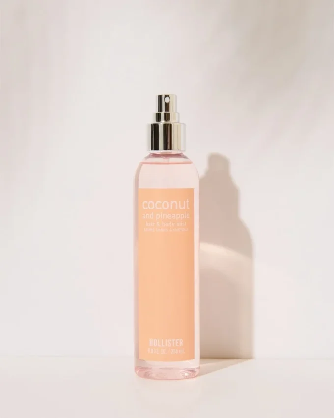 Brume pour cheveux et corps à la noix de coco et à l’ananas Brume pour cheveux et corps à la noix de coco et à l’ananas