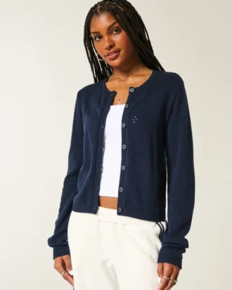 Cardigan à œillets