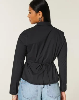 Chemise boutonnée avec empiècement en dentelle