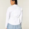 Chemise boutonnée avec empiècement en dentelle Chemise boutonnée avec empiècement en dentelle