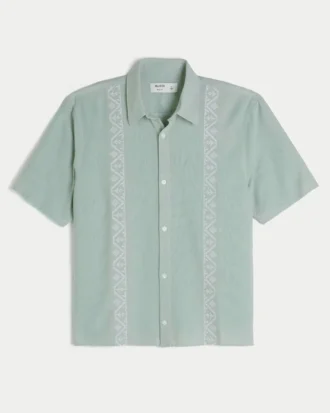 Chemise courte à manches courtes et broderies