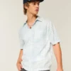 Chemise courte à manches courtes et poches Chemise courte à manches courtes et poches