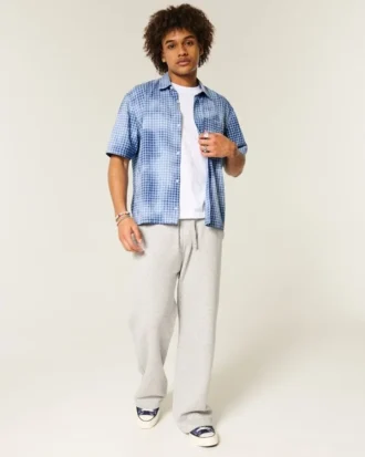 Chemise courte à manches courtes et poches