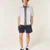 Chemise courte à manches courtes et poches Chemise courte à manches courtes et poches