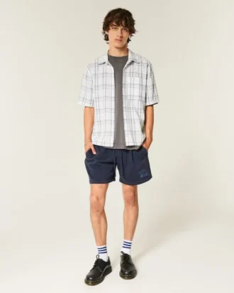 Chemise courte à manches courtes et poches
