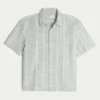 Chemise courte à manches courtes et rayures texturées