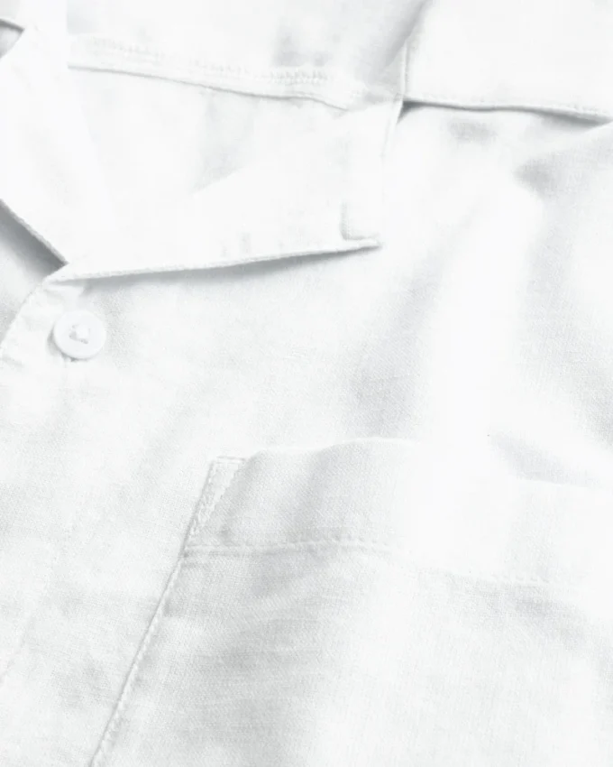Chemise décontractée à manches courtes et boutons sur toute la longueur