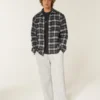 Chemise en flanelle à doublure thermique et coupe carrée Chemise en flanelle à doublure thermique et coupe carrée