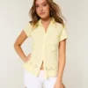Chemise à manches courtes en popeline extensible brodée Chemise à manches courtes en popeline extensible brodée