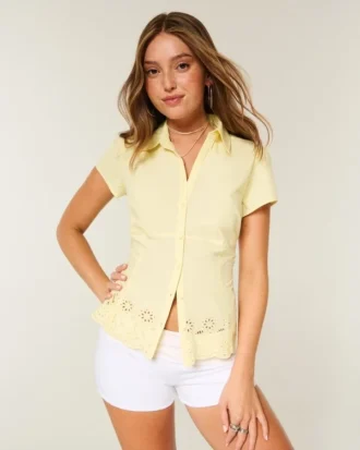 Chemise à manches courtes en popeline extensible brodée