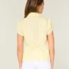 Chemise à manches courtes en popeline extensible brodée Chemise à manches courtes en popeline extensible brodée