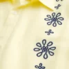 Chemise à manches courtes et motif carré Chemise à manches courtes et motif carré