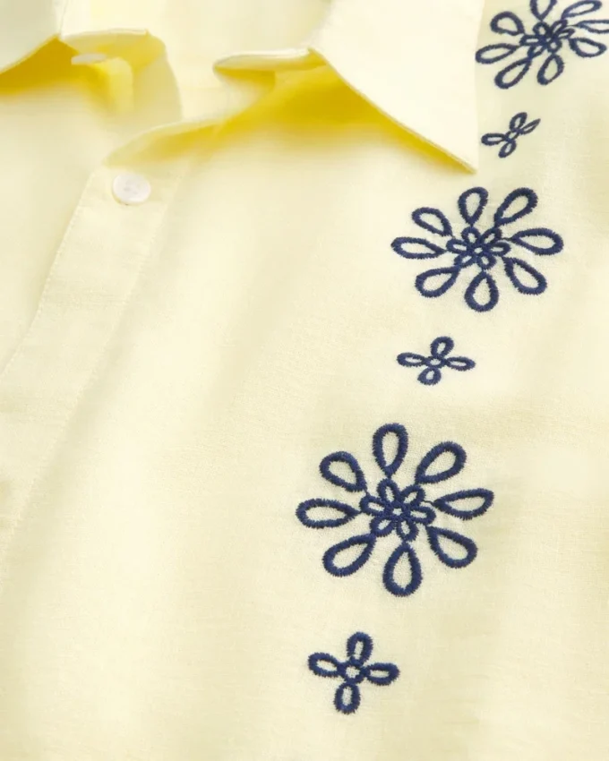 Chemise à manches courtes et motif carré Chemise à manches courtes et motif carré