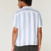 Chemise à manches courtes et rayures texturées