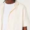 Chemise à manches courtes texturée décontractée