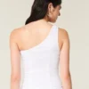 Haut asymétrique en lin mélangé Haut asymétrique en lin mélangé