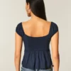 Haut babydoll à encolure dégagée et épaules dénudées Haut babydoll à encolure dégagée et épaules dénudées