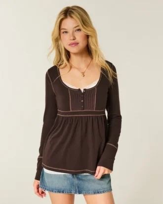 Haut babydoll à manches longues et col Henley