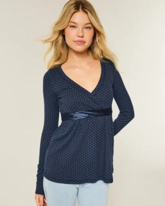 Haut babydoll à manches longues et devant croisé