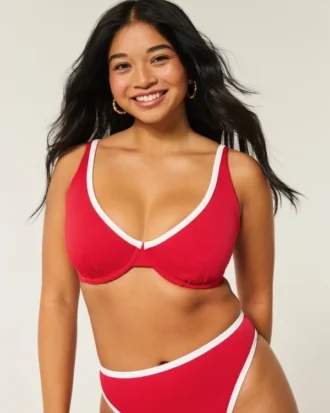Haut de bikini à armatures et bretelles fines Haut de bikini à armatures et bretelles fines