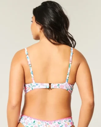 Haut de bikini plongeant à armatures pour femmes rondes