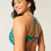 Haut de bikini plongeant à armatures pour femmes rondes Haut de bikini plongeant à armatures pour femmes rondes