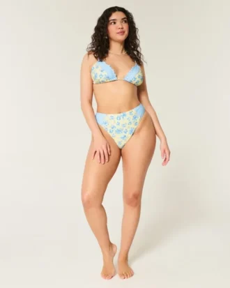 Haut de bikini triangle à volants