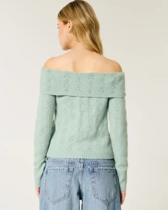 Hollister Pull confortable à épaules dénudées et mailles bouclées