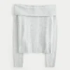 Hollister Pull confortable à épaules dénudées et mailles bouclées Hollister Pull confortable à épaules dénudées et mailles bouclées
