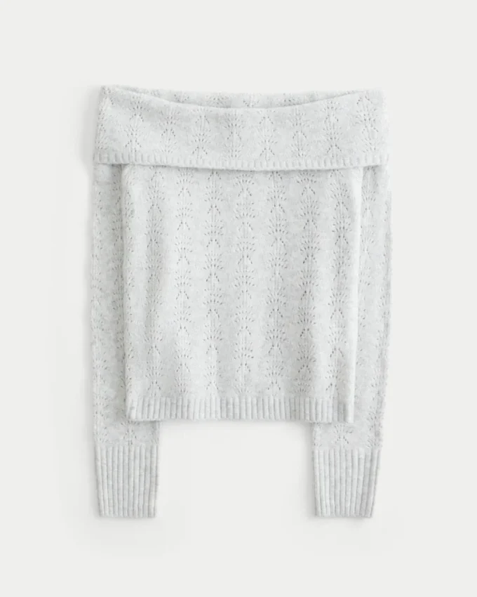 Hollister Pull confortable à épaules dénudées et mailles bouclées Hollister Pull confortable à épaules dénudées et mailles bouclées