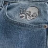 Jean baggy à motif Alien, délavage moyen Jean baggy à motif Alien, délavage moyen