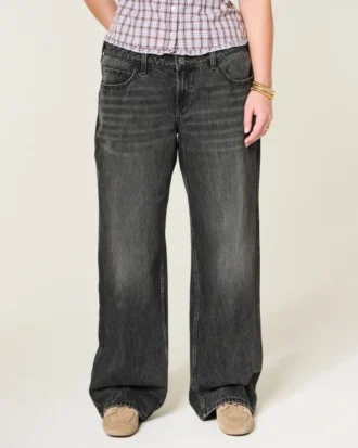 Jean baggy noir délavé à taille basse et ajustable