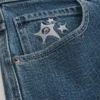 Jean baggy skater délavé moyen avec motif étoile Jean baggy skater délavé moyen avec motif étoile