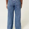 Jean baggy taille basse, coupe ample, délavage moyen Jean baggy taille basse, coupe ample, délavage moyen