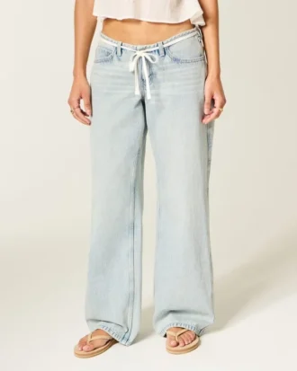 Jean baggy taille basse délavé clair avec mini ceinture et lacets