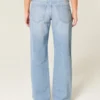 Jean baggy taille basse délavé clair à nœuds cloutés Jean baggy taille basse délavé clair à nœuds cloutés