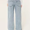 Jean baggy taille basse, délavage moyen Jean baggy taille basse, délavage moyen