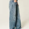Jean baggy taille basse délavage moyen avec motif étoile Jean baggy taille basse délavage moyen avec motif étoile