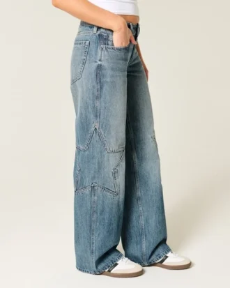 Jean baggy taille basse délavage moyen avec motif étoile