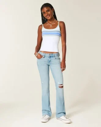 Jean bootcut délavé clair à broderies et taille basse Jean bootcut délavé clair à broderies et taille basse