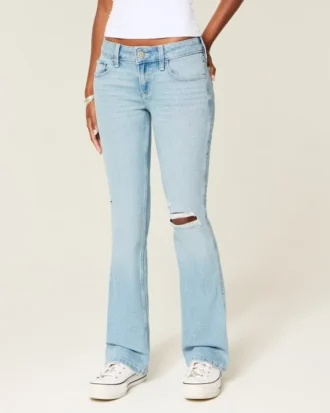 Jean bootcut délavé clair à broderies et taille basse Jean bootcut délavé clair à broderies et taille basse