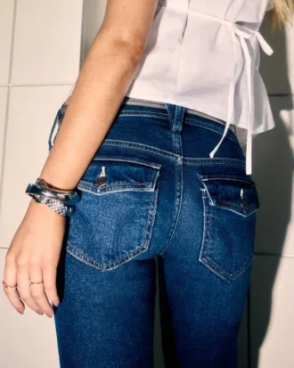 Jean bootcut taille basse délavé foncé Jean bootcut taille basse délavé foncé